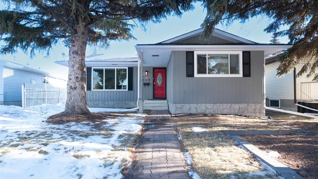 Main Photo: 8708 6 Street SE in Calgary: Acadia Detached for sale : MLS®# A2017615