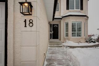 Photo 3: 18 Sienna Park Place SW in Calgary: Signal Hill Detached for sale : MLS®# A1066770
