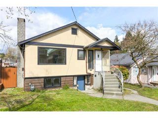 Photo 1: 311 HOLMES Street in New Westminster: Home for sale : MLS®# V1114778