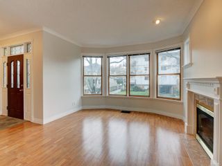 Photo 3: 548 Niagara St in Victoria: Vi James Bay Half Duplex for sale : MLS®# 922127