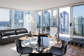 Main Photo: 1606 1325 ROLSTON Street in Vancouver: Downtown VW Condo for sale in "The Rolston" (Vancouver West)  : MLS®# R2873585