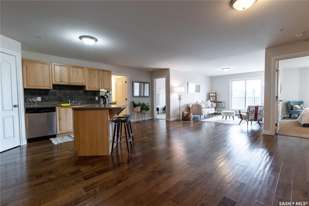 Main Photo: 108 100 1st Avenue North in Warman: Residential for sale : MLS®# SK902177