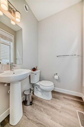 Photo 18: 81 Sage Meadows Circle NW in Calgary: Sage Hill Row/Townhouse for sale : MLS®# A2130026