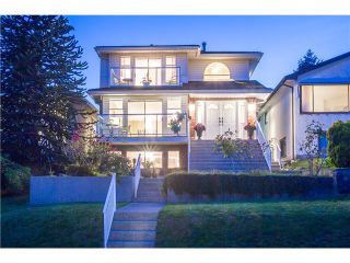 Photo 2: 15 N ELLESMERE Avenue in Burnaby: Capitol Hill BN House for sale (Burnaby North)  : MLS®# V1070757