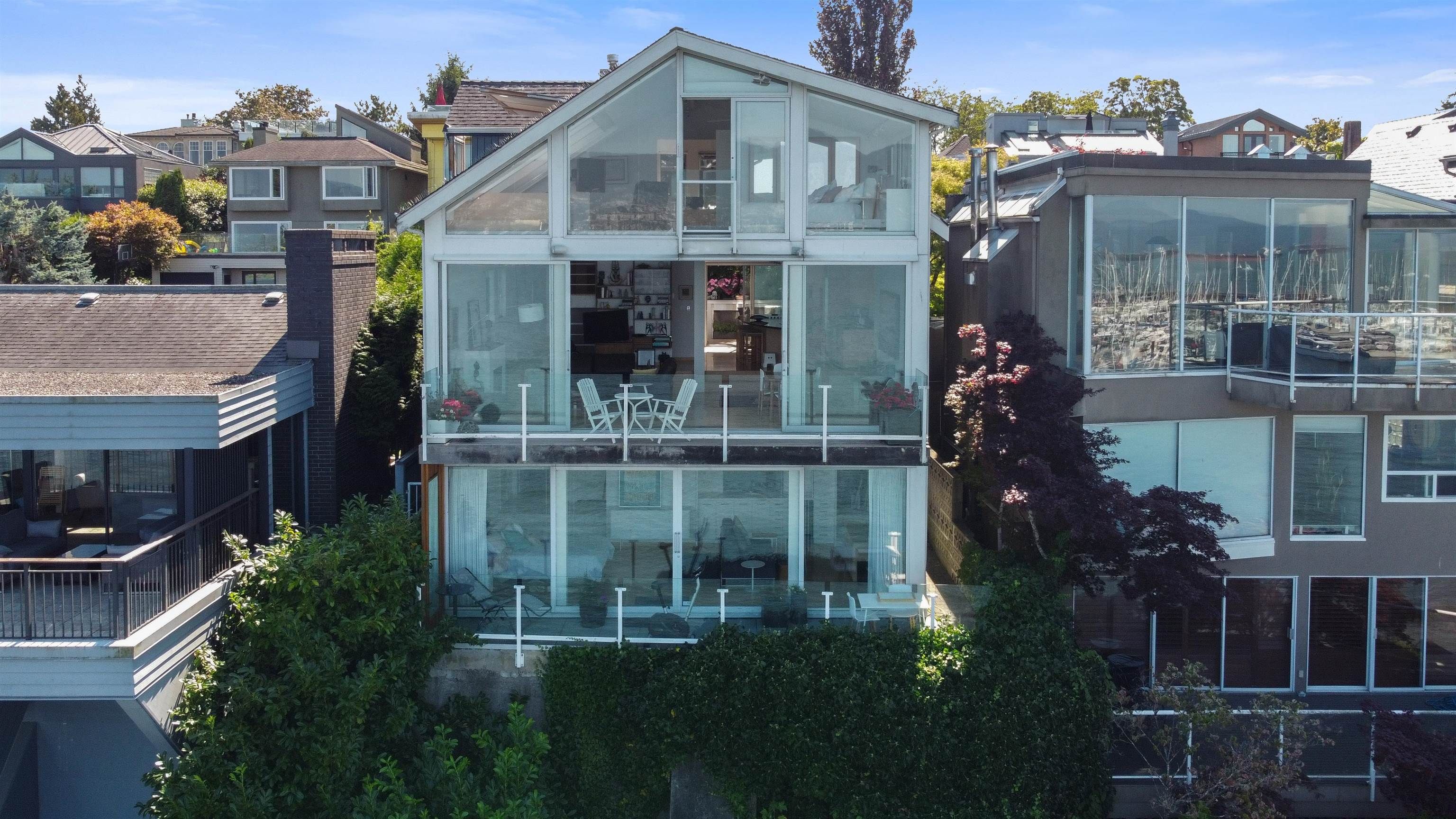 Main Photo: 3623 CAMERON Avenue in Vancouver: Kitsilano House for sale (Vancouver West)  : MLS®# R2777693