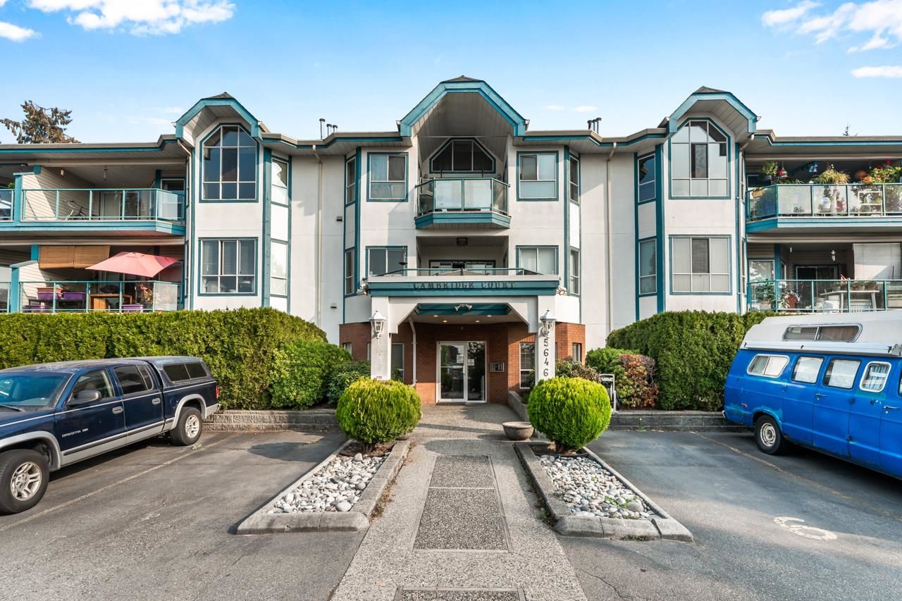 Main Photo: 205 5646 200 Street in Langley: Langley City Condo for sale in "CAMBRIDGE COURT" : MLS®# R2732201