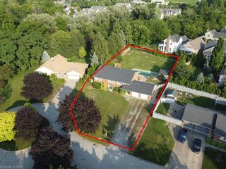 Photo 3: 4 Merritt Circle in Niagara-on-the-Lake: 101 - Town Single Family Residence for sale : MLS®# 40477466