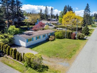 Photo 2: 3821 Laurel Dr in Royston: CV Courtenay South Manufactured Home for sale (Comox Valley)  : MLS®# 904060