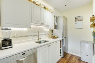 Photo 10: W209 488 KINGSWAY in Vancouver: Mount Pleasant VE Condo for sale (Vancouver East)  : MLS®# R2381569