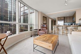 Photo 8: 702 588 BROUGHTON STREET in Vancouver: Coal Harbour Condo for sale (Vancouver West)  : MLS®# R2575950
