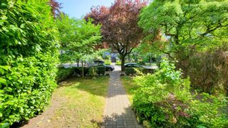 Photo 3: 1968 COMOX Street in Vancouver: West End VW House for sale (Vancouver West)  : MLS®# R2780527