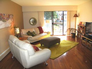 Photo 2: 319 1235 W 15TH Avenue in Vancouver: Fairview VW Condo for sale in "The Shaughnessy" (Vancouver West)  : MLS®# V789977