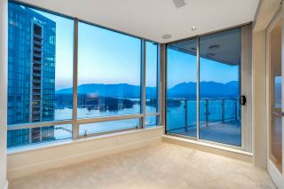 Photo 15: 2102 1077 W CORDOVA Street in Vancouver: Coal Harbour Condo for sale (Vancouver West)  : MLS®# R2293394