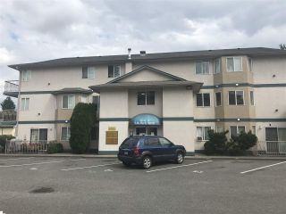 Photo 2: 16 46160 PRINCESS Avenue in Chilliwack: Chilliwack E Young-Yale Condo for sale in "ARCADIA ARMS" : MLS®# R2401789