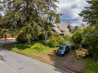 Photo 10: 707 E 13TH Street in North Vancouver: Boulevard House for sale in "Boulevard" : MLS®# R2776744