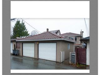 Photo 16: 2130 ADANAC STREET in Vancouver: Hastings 1/2 Duplex for sale (Vancouver East)  : MLS®# R2050168