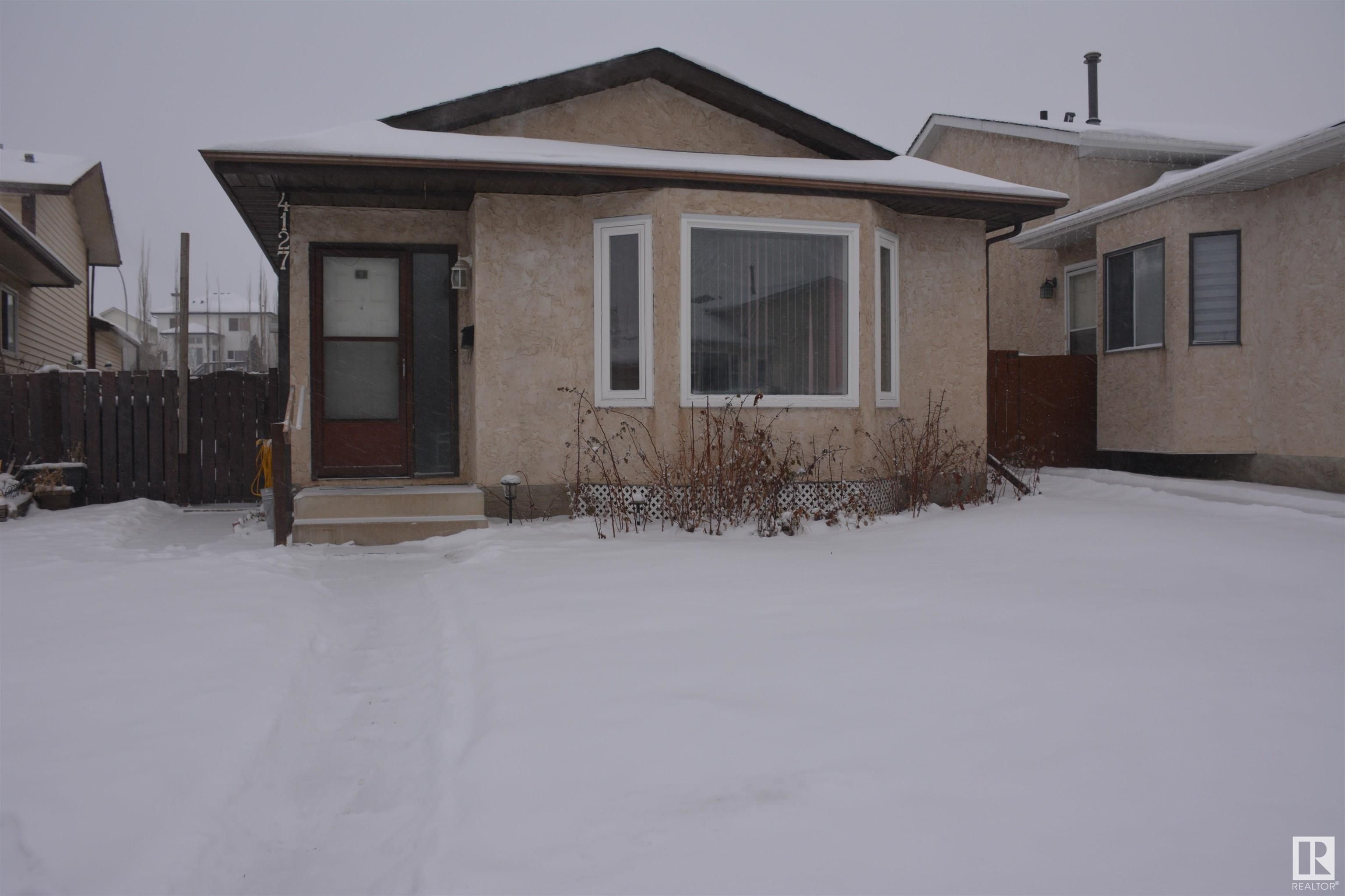 Main Photo: 4127 35 Street in Edmonton: Zone 29 House for sale : MLS®# E4369657