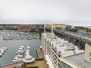 Photo 5: 1205 1000 BEACH Avenue in Vancouver: Yaletown Condo for sale in "1000 BEACH" (Vancouver West)  : MLS®# R2797890