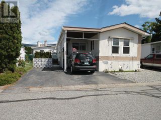 Photo 1: 53 - 98 OKANAGAN AVE E in Penticton: House for sale : MLS®# 179846