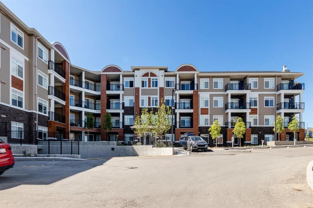 Main Photo: 3417 3727 Sage Hill Drive NW in Calgary: Sage Hill Apartment for sale : MLS®# A1241912