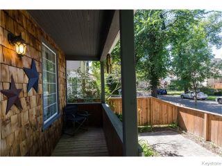 Photo 2: 683 Victor Street in Winnipeg: West End Residential for sale (5A)  : MLS®# 1620390