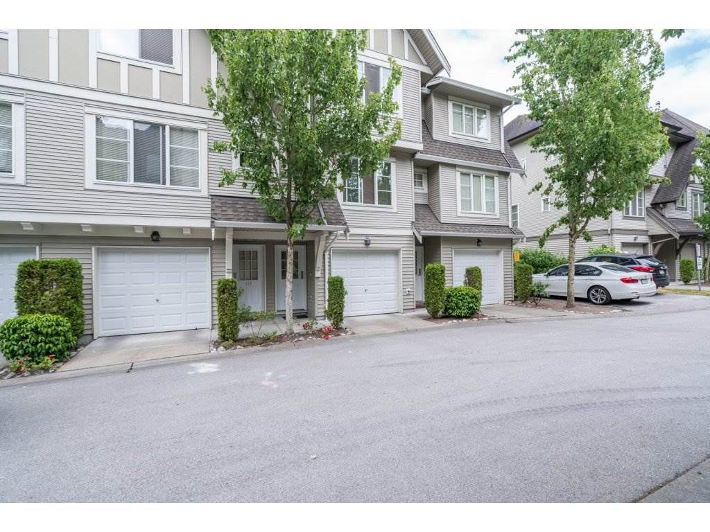 Main Photo: 116 15175 62A Avenue in Surrey: Sullivan Station Townhouse for sale in "Brooklands" : MLS®# R2189769