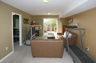 Photo 15: 6 1108 RIVERSIDE Close in Port Coquitlam: Riverwood Townhouse for sale in "HERITAGE MEADOWS" : MLS®# V791486