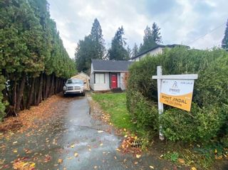 Photo 1: 2294 HILLSIDE Drive in Abbotsford: Central Abbotsford House for sale : MLS®# R2642492