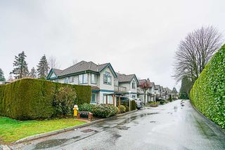 Photo 2: 10 21453 DEWDNEY TRUNK ROAD in Maple Ridge: West Central Townhouse for sale : MLS®# R2329290