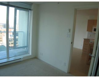 Photo 7: 1506 550 TAYLOR Street in Vancouver: Downtown VW Condo for sale in "THE TAYLOR" (Vancouver West)  : MLS®# V782558