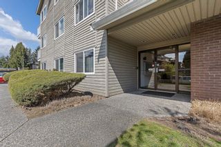 Photo 2: 103 33664 MARSHALL Road in Abbotsford: Central Abbotsford Condo for sale in "Abby Mews" : MLS®# R2776254