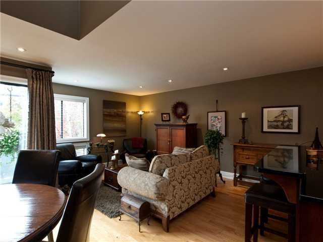 Main Photo: 305 1299 W 7TH Avenue in Vancouver: Fairview VW Condo for sale in "MARBELLA" (Vancouver West)  : MLS®# V856379