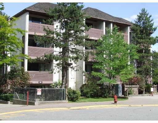 Main Photo: 1 365 GINGER Drive in New Westminster: Fraserview NW Condo for sale in "FRASER MEWS" : MLS®# V801327