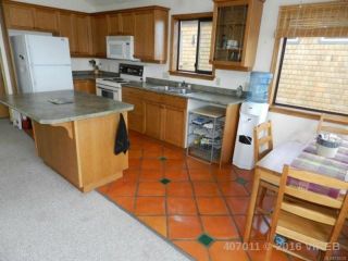 Photo 7: 5618 S ISLAND S Highway in UNION BAY: CV Union Bay/Fanny Bay House for sale (Comox Valley)  : MLS®# 728235