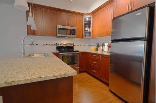 Photo 5: 307 2330 SHAUGHNESSY STREET in Port Coquitlam: Central Pt Coquitlam Condo for sale : MLS®# R2089147