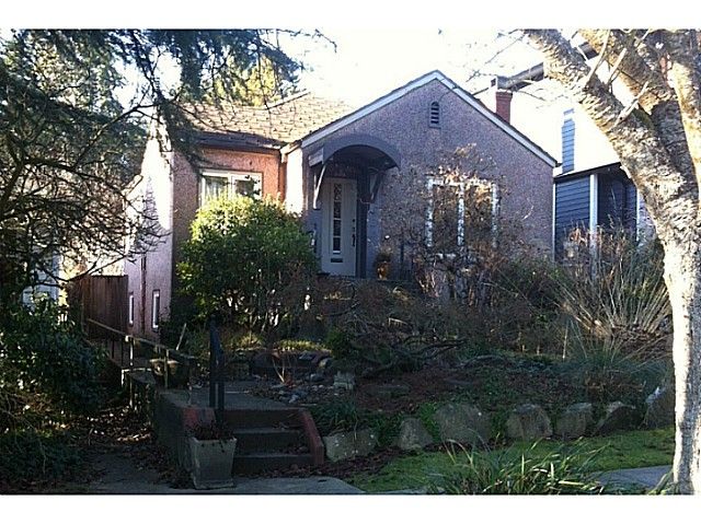 Main Photo: 5919 HOLLAND Street in Vancouver: Southlands House for sale in "SOUTHLANDS" (Vancouver West)  : MLS®# V1039460
