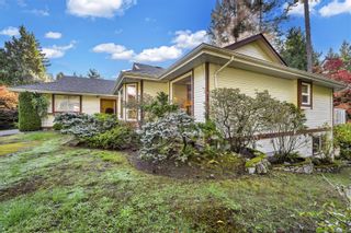 Photo 3: 8574 Kingcome Cres in North Saanich: NS Dean Park House for sale : MLS®# 887973
