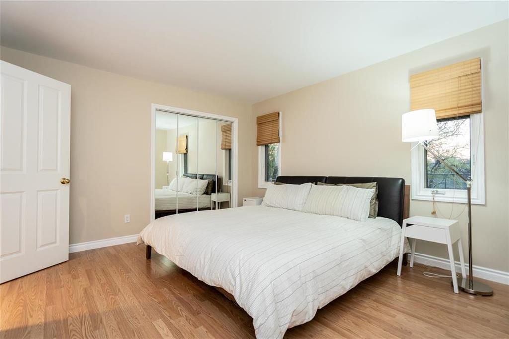 Photo 14: Photos: 361 Kingston Crescent in Winnipeg: St Vital Residential for sale (2C)  : MLS®# 202010767