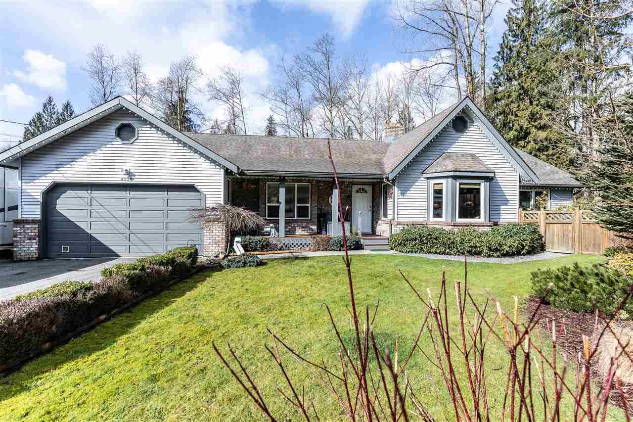 Main Photo: 8536 TERRIS Street in Mission: Mission BC House for sale : MLS®# R2548031