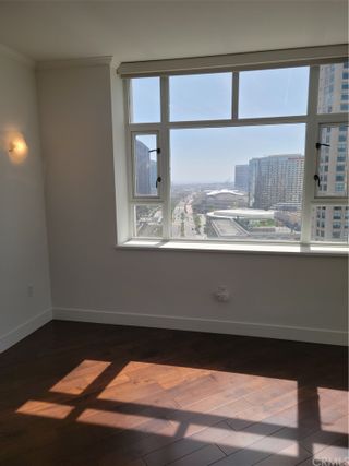 Photo 4: 700 W Harbor Drive Unit 1803 in San Diego: Residential Lease for sale (92101 - San Diego Downtown)  : MLS®# OC22058554