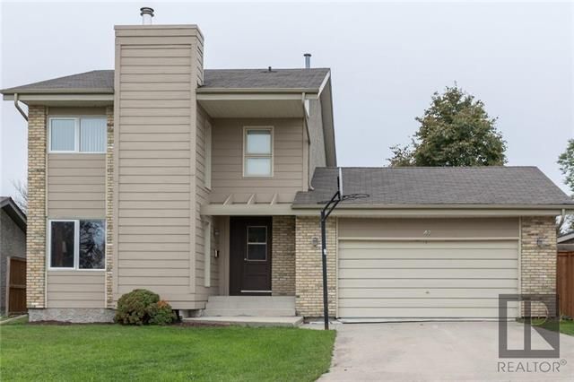 Main Photo: 47 Upton Place in Winnipeg: River Park South Residential for sale (2F)  : MLS®# 1827021