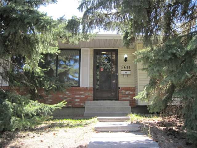 Main Photo: 5011 RUNDLEHORN Drive NE in CALGARY: Rundle Residential Detached Single Family for sale (Calgary)  : MLS®# C3566931
