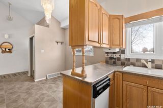 Photo 5: 96 331 Pendygrasse Road in Saskatoon: Fairhaven Residential for sale : MLS®# SK938781