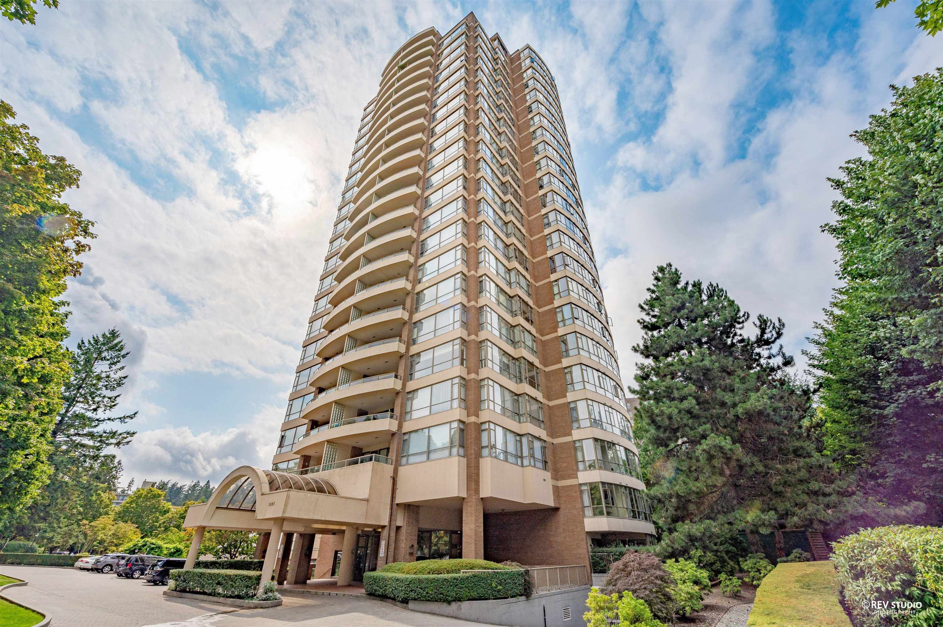 Main Photo: 503 5885 OLIVE Avenue in Burnaby: Metrotown Condo for sale in "THE METROPOLITAN" (Burnaby South)  : MLS®# R2612016