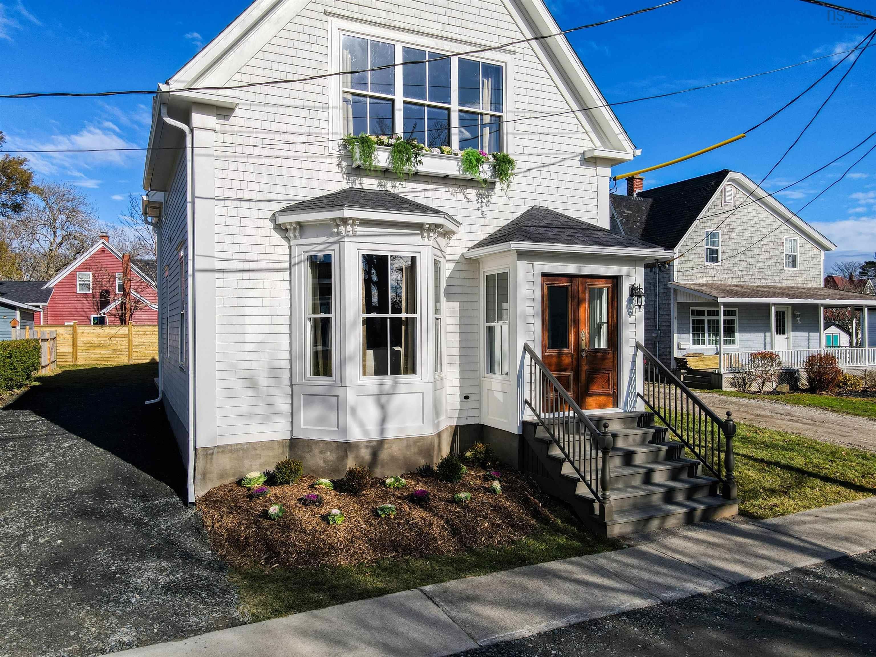 Main Photo: 34 Chester Street in Yarmouth: Town Central Residential for sale : MLS®# 202129542