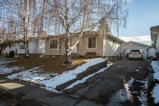 Photo 1: 423 Lysander Drive SE in Calgary: Ogden Detached for sale : MLS®# A1052411