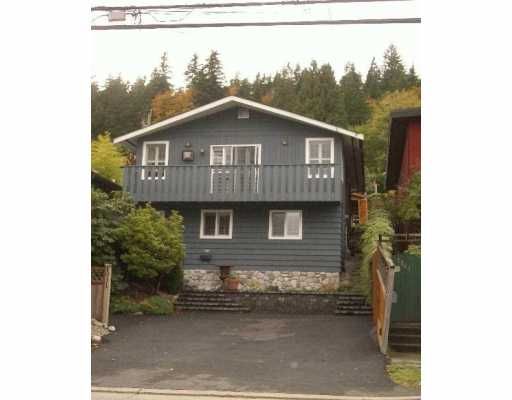 Main Photo: 1931 DEEP COVE Road in North Vancouver: Deep Cove House for sale : MLS®# V618727