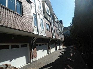 Photo 3: 3 2265 ATKINS Avenue in Port Coquitlam: Central Pt Coquitlam Townhouse for sale : MLS®# V1074735