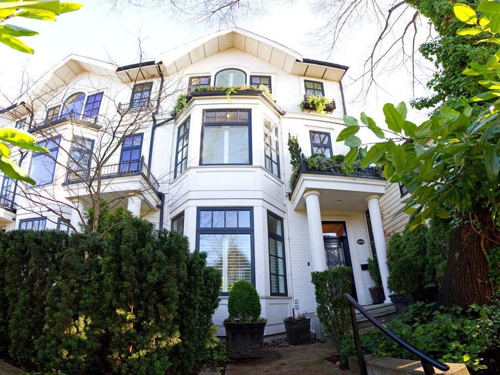 Main Photo: 2580 VINE Street in Vancouver: Kitsilano Townhouse for sale (Vancouver West)  : MLS®# V989268