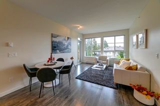 Photo 3: 505 1152 WINDSOR Mews in Coquitlam: New Horizons Condo for sale in "Parker House at Windsor Gate" : MLS®# R2626951